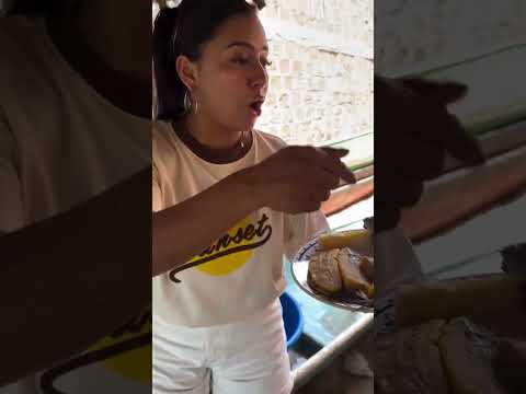 Aquí hay otro pescado #pescado #pescadofresco #pescadofrito #fhiscurry #fishing #barcopesqueiro #eat