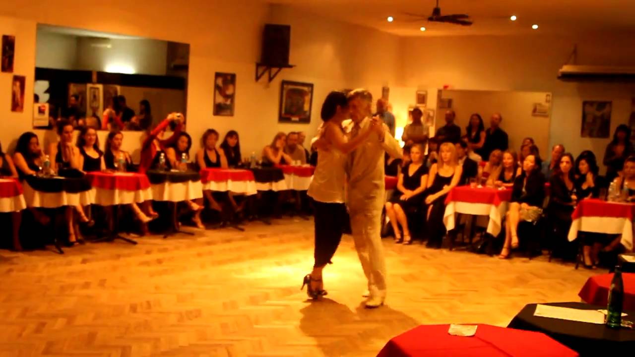 El Flaco Dani & Natalia Yost dance a Milonga at Cachirulo 21 August 2010.