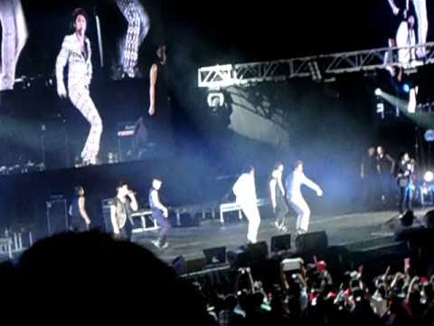 [100904][FANCAM] Yunho & Changmin (Intro + Medley), SuJu Don't Don (Rock Version)