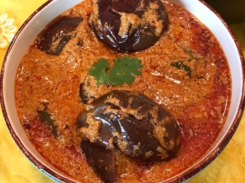 Hyderabadi Bagara Baingan | How to make Masala Brinjal Curry | Gutti Vankaya curry | #BainganMasala Video