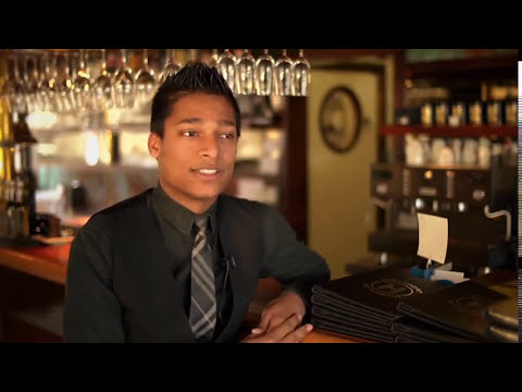 Mon métier c'est: Serveur en restauration