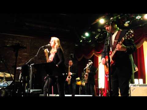 "Butterfly" Susan Tedeschi w/ Soulive @ The Brooklyn Bowl,NYC 3-19-2014