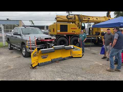 Arctic Snow and Ice Products RazorBack