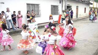 preview picture of video '04 - Desfile de Bandas Municipales - San Pedro 2011'