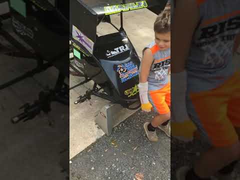 Gavin Marlin Racing 7G broken arm