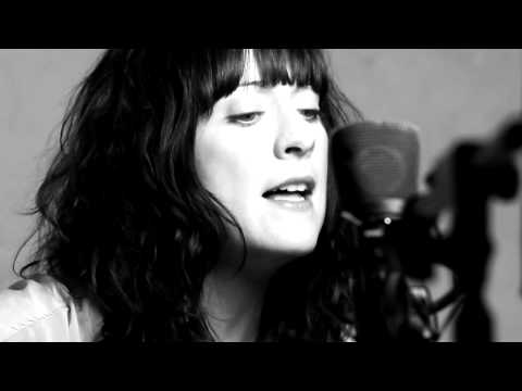 Find Yourself (Acoustic) - Paper Aeroplanes/Sarah Howells