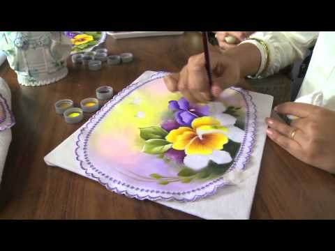 Pintura em tecido por Ana Laura Rodrigues - 10/07/2013 - Mulher.com - P2/2