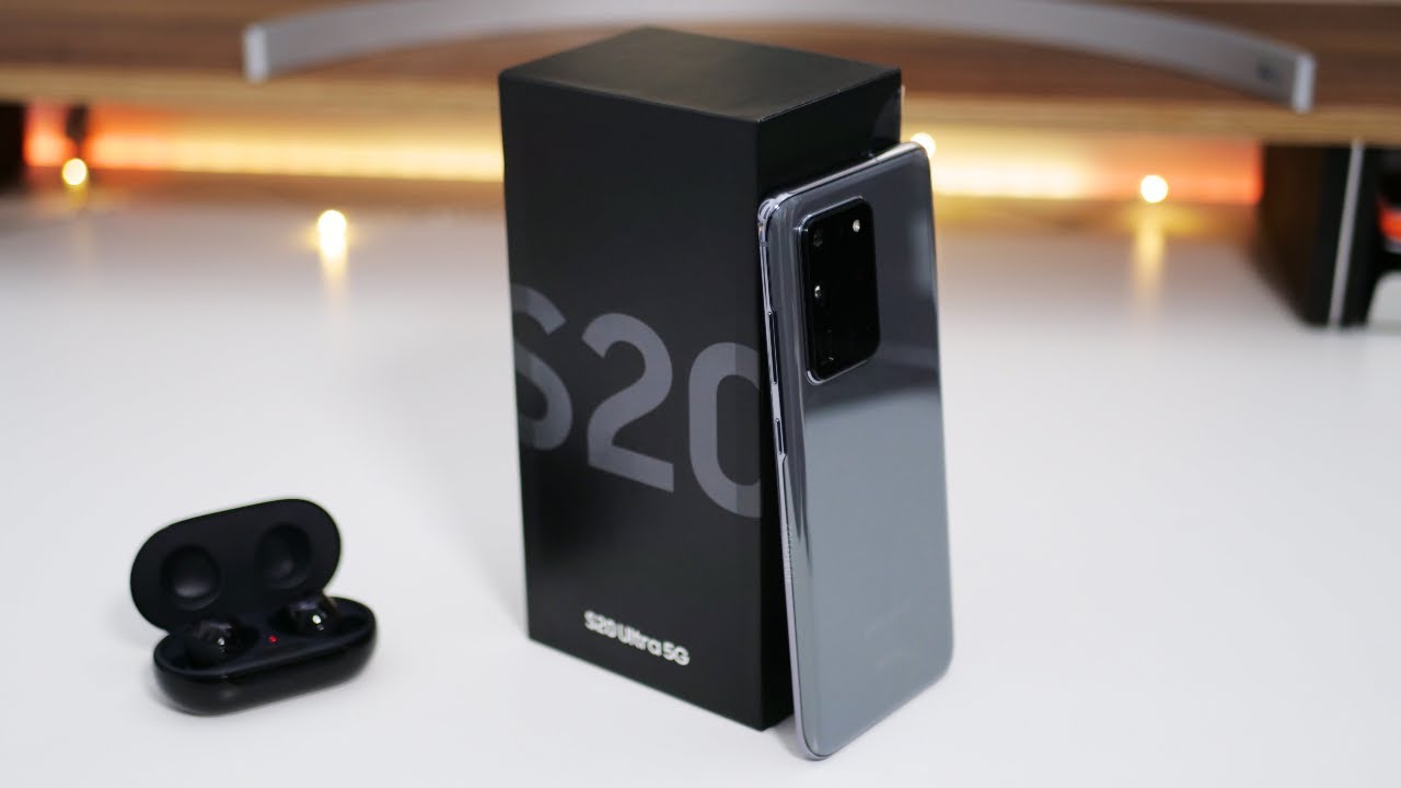 Samsung Galaxy S20 Ultra 5G Unboxing, Setup and First Look