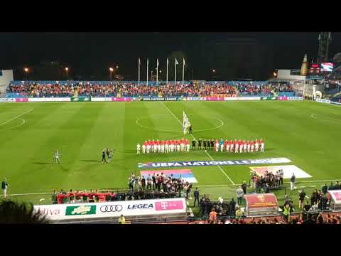 Himna Srbije, aplauz navijaca u Podgorici