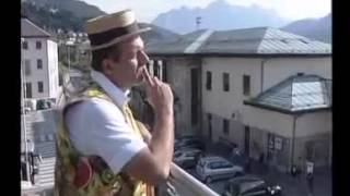 preview picture of video 'Formaggio Piave DOP nella puntata La lunga via delle Dolomiti - Biciclando 2013 di 7 GOLD'
