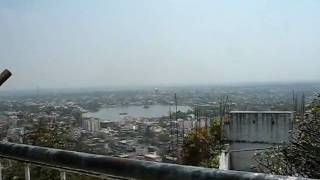 preview picture of video 'View of Ranchi from Pahadi Mandir: Meshika in India'