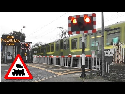 Level Crossing - Merrion Gates in Dublin, Ireland