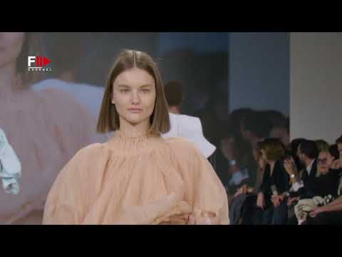 MARIA STURLA Fashion Graduate 2022 Milan - Fashion Channel