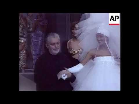 Lauded fashion designer Paco Rabanne dies at age 88