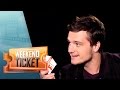 The Hunger Games Mockingjay Guests Liam Hemsworth Jennifer Lawrence Versus Game