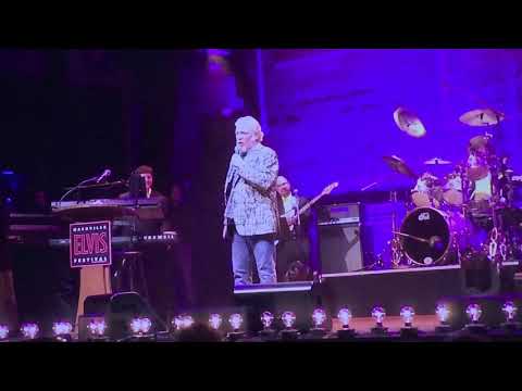 Tom Brown Starts Round 1 Of Nashville Elvis Festival