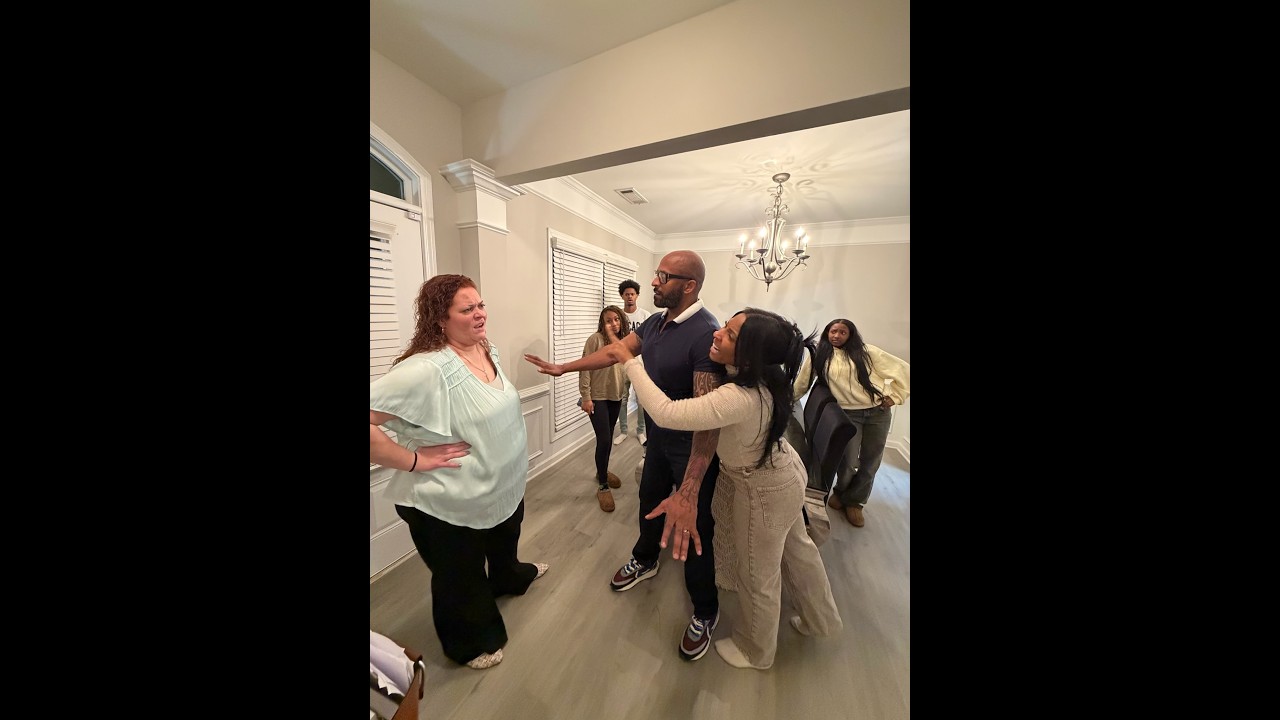 Sharra kicks Bethany out of her house and gives Larry a warning