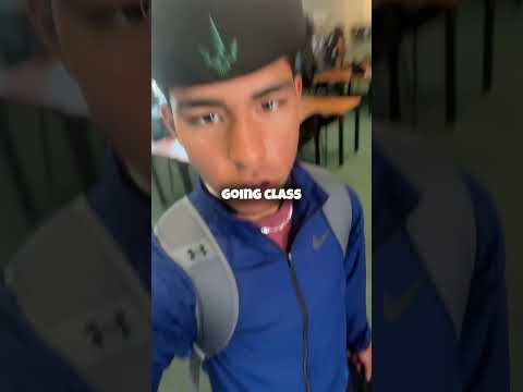 I started selling Snacks at School 😼 #money #business #finance #entrepreneur #shorts