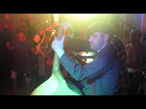 Joe Fury & The Hayride - Roonies Friday Night - Short Clip 2