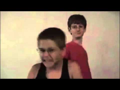 Two boys dancing ft. DJ Polique ft FYI - Don´t wanna go home