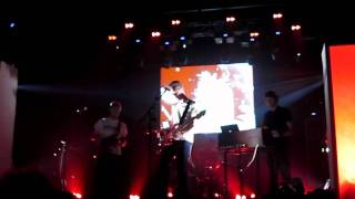 Tom Vek \\ C-C (Set the fire in me) \\ Heaven