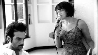 Danger Mouse, Daniele Luppi - Season&#39;s Trees