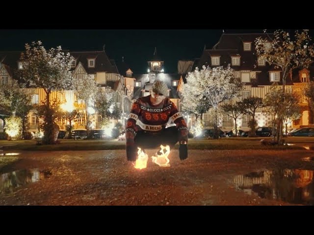 Video zu 'Feuer' ansehen