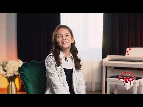 Super eroi-Valeria Popușoi  | Fetiţa cu Surprize | În Lumea Surprizelor