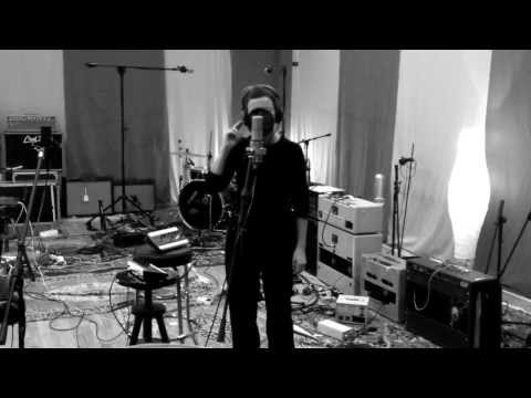 Hai paura del buio? - "Mi trovo nuovo" featuring Rachele Bastreghi