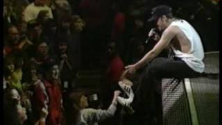 ⑧ Stay With Me Baby Live In Providence - New Kids On The Block