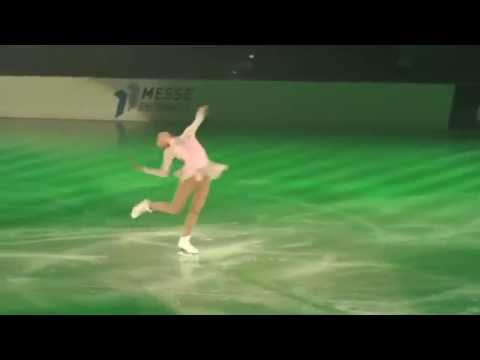 Lutricia Bock - Impossible - Imagine on Ice 2014 Chemnitz