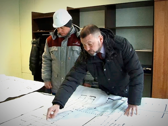 Школу сначала сломают!