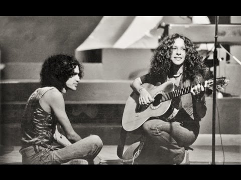 Que Pena  -  Gal Costa y Caetano Veloso