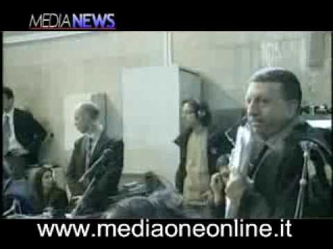 I Lo Piccolo si avvalgono della facoltà di non rispondere