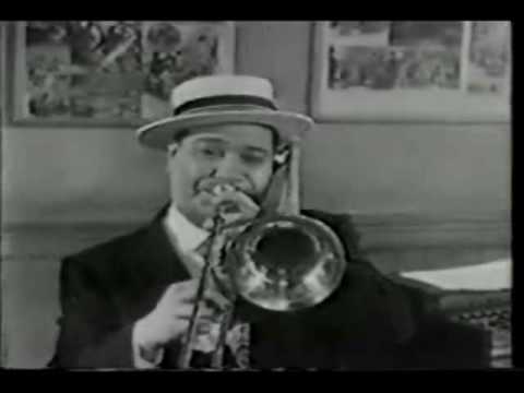 Couch&Korkz - Klausdowski