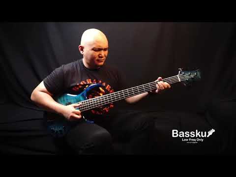 This bass ready to rock your world!!! Sire M7 5 Strings Bass