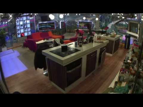 BBUK (2011) s12e11 (Day 9)