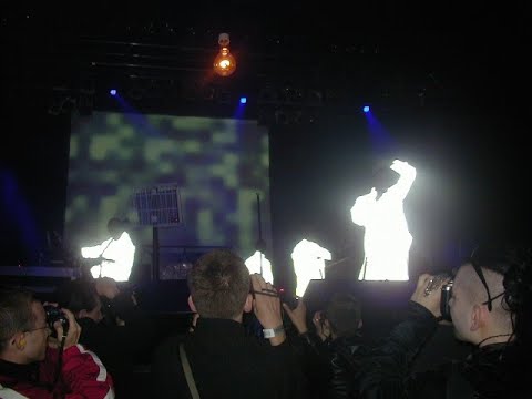 Coil – Wave Gotik Treffen – Agra Hall, Leipzig, Germany (2001-06-03) [AUD #4]