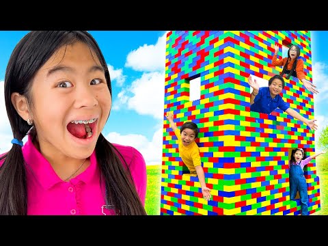 Jannie and Friends Pretend Play Stories with Three Level Play House Made of Colorful Toy Blocks