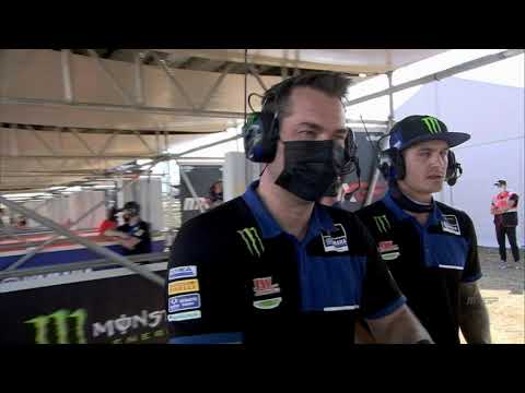 Renaux passes Geerts | MX2 Race 2 | MXGP of Spain #Motocross