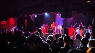 Macy Gray performs Ghetto Love LIVE in San Francisco