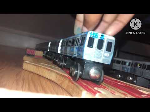 Septa M4 B 1155 train entering 56th Street Station