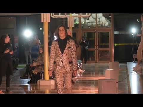 Modna revija Šime Kovačevića u Školi za dizajn, grafiku i održivu gradnju