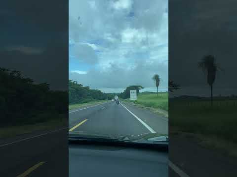 O Brasil     que produz, cresce e inspira. Lins interior de São Paulo.