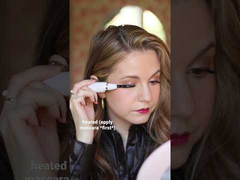 Heated eyelash curler vs a regular lash curler🤔 #shorts