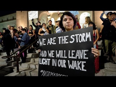 تواصل الاحتجاجات المناهضة لترامب في العديد من المدن الامريكية