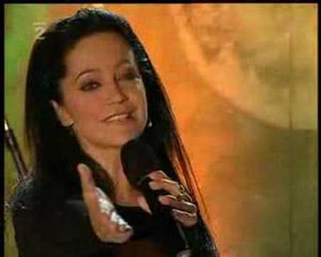 Lucie Bílá - Živý nás nedostanou (živě)