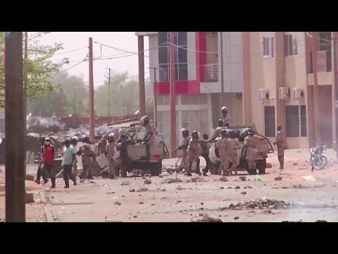 Protesters clash with police as Niger opposition decries election