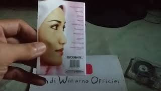 Download lagu review kaset dangdut EVIE TAMALA album asmara (rilis tahun 2002) full album #evietamala mp3 Download lagu review kaset dangdut EVIE TAMALA album asmara (rilis tahun 2002) full album #evietamala mp3