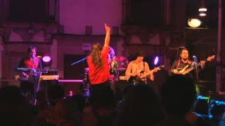 Funky Monkeys - So Far Away // Live @ Praza da Constitución, Vigo